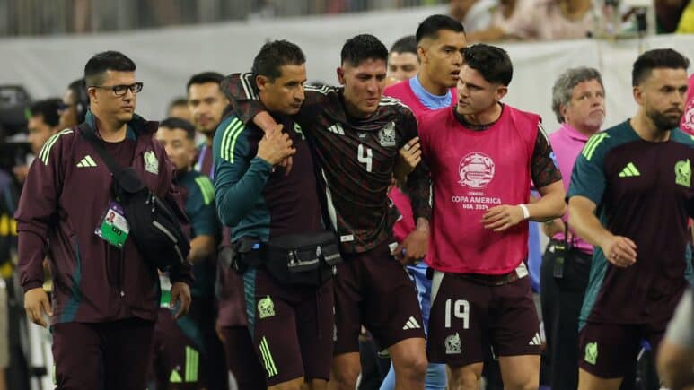 Edson Alvarez suffers serious injury, West Ham United on high alert